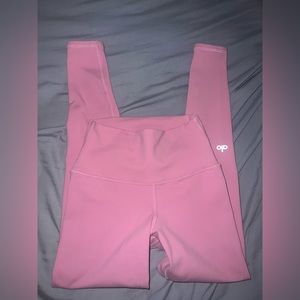 Alo yoga pink leggings